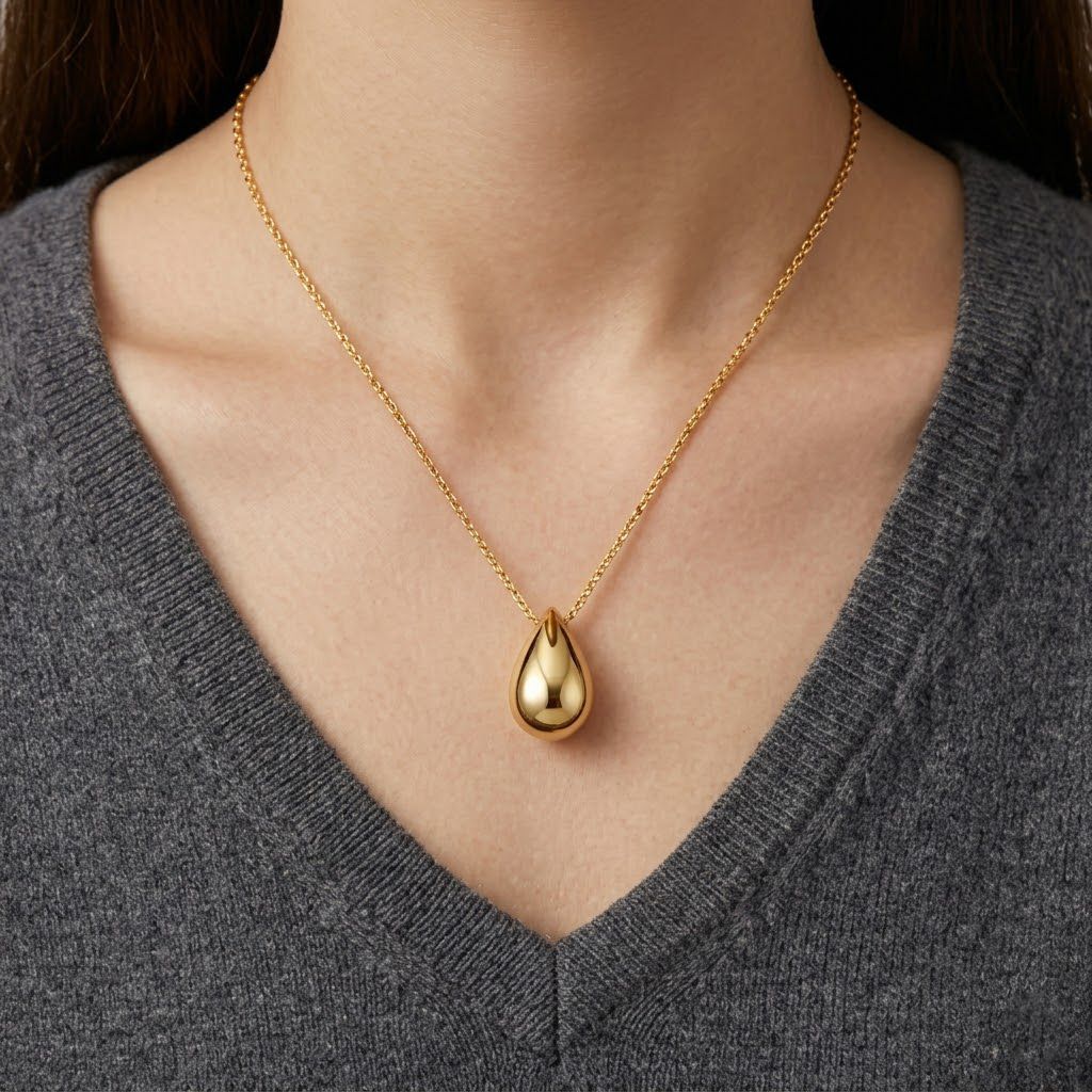 Minimalist Solid Teardrop Pendant Necklace